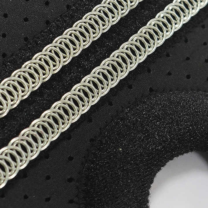 Adjustable Knee Brace Support with Dual Spring Stabilisers and Patella Gel Pad