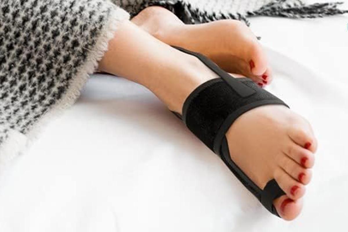 Adjustable Orthopaedic Bunion Corrector